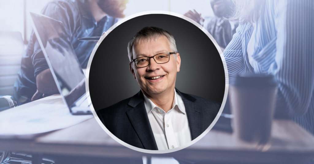 Titelbild mit Portrait von Bengt Preuß für Blog-Artikel IT Analytics Experteninterview